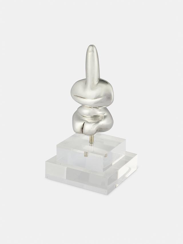 Violin-shaped figurine