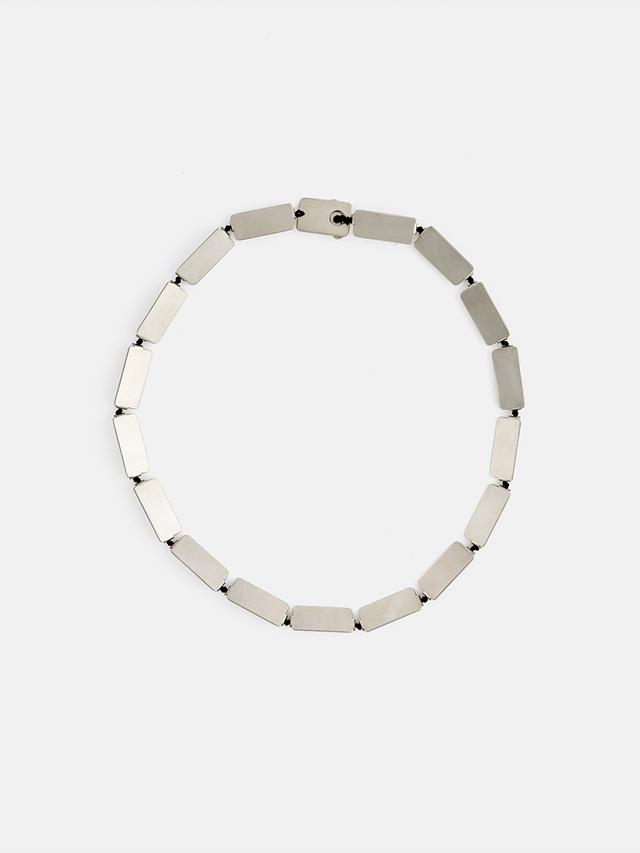  Necklace-Mirror with parallelogram elements