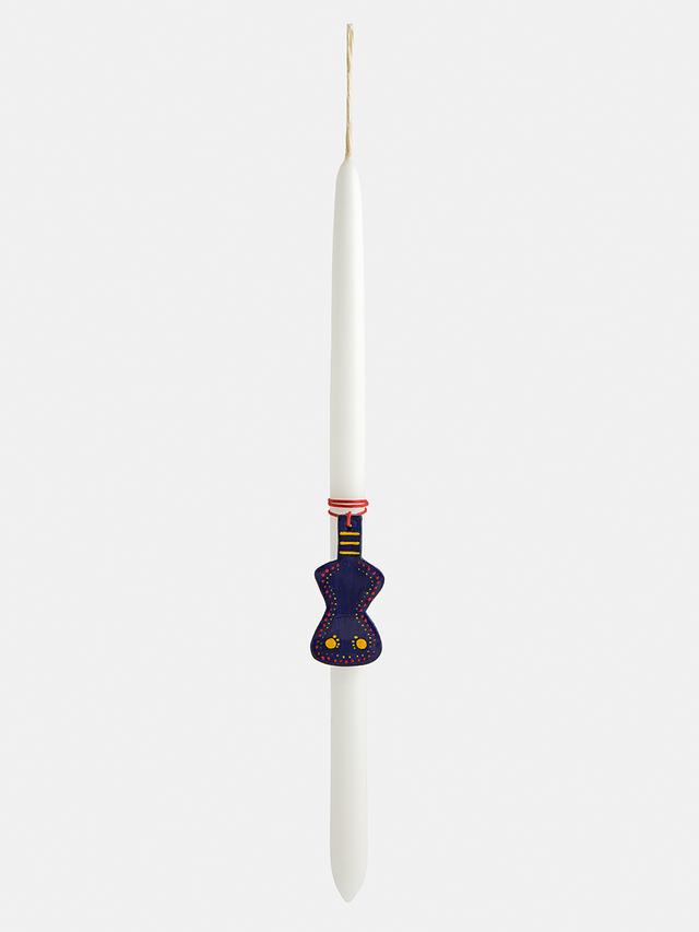 Easter candle with clay element