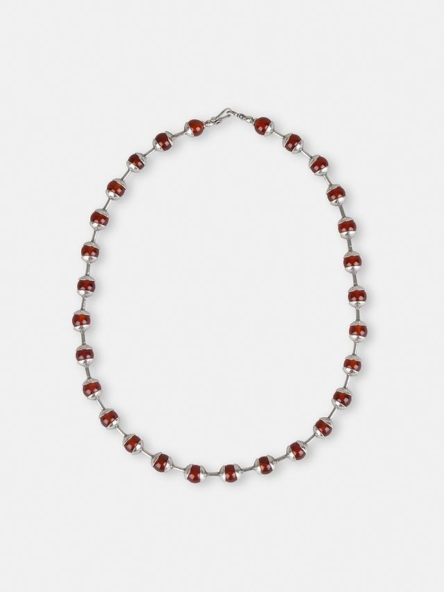 Necklace with round beads